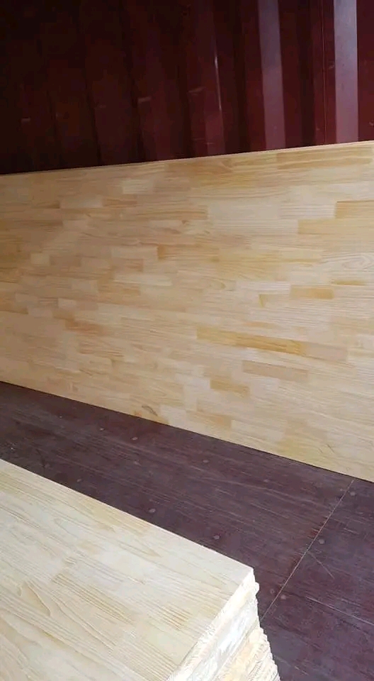 Pine Finger Jointed Flooring Material