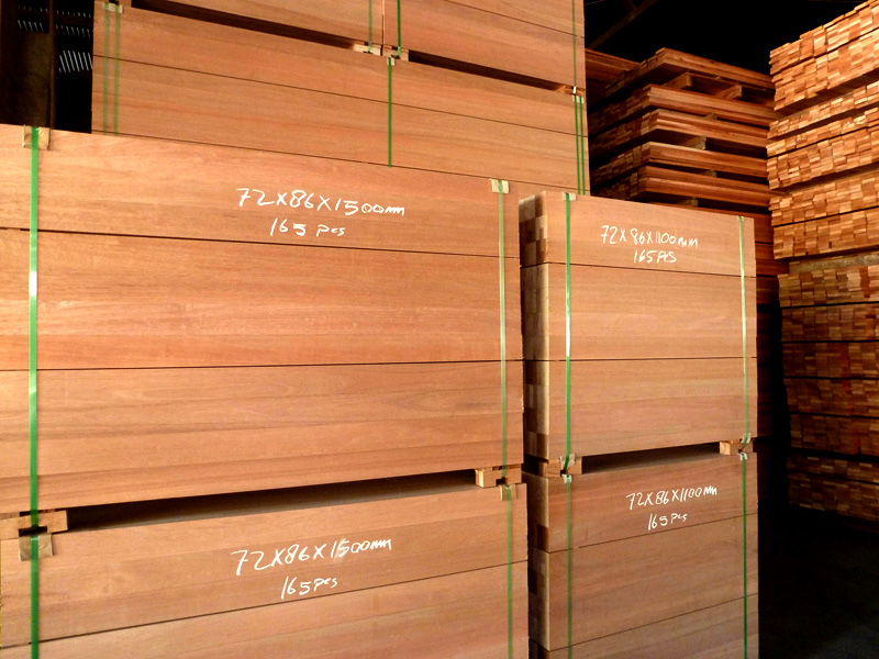 Laminated Scantling Meranti Profile
