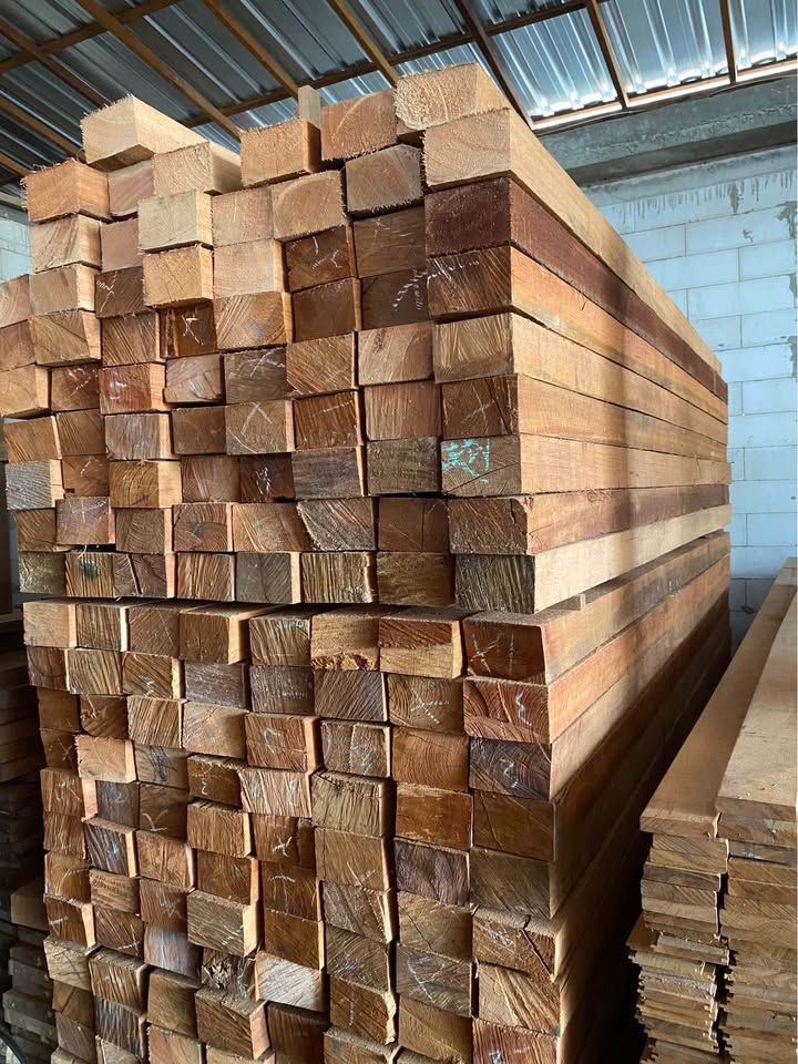 Meranti timber section